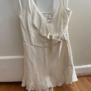 She + Sky faux wrap white romper, large